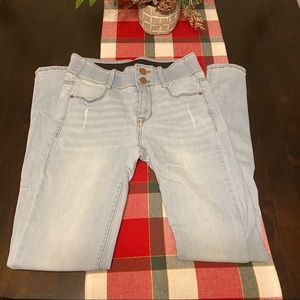 Women’s apt.9 jeans